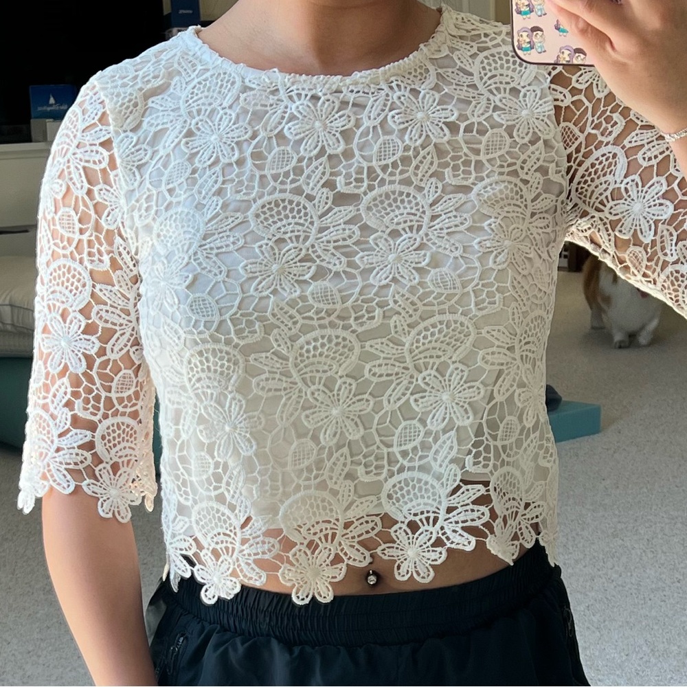 Forever 21 White Lace Crop Top